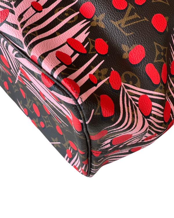 LOUIS VUITTON | Neverfull MM in Jungle Dots Monogram - Image 8