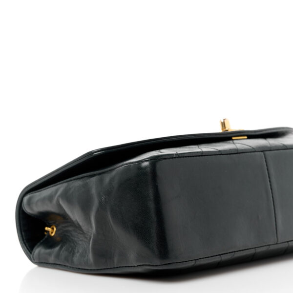 CHANEL | Lambskin Quilted Medium Single Flap Black - Image 8