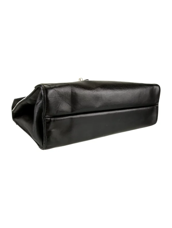 CHANEL | Envelope Flap Bag black and white - Image 4