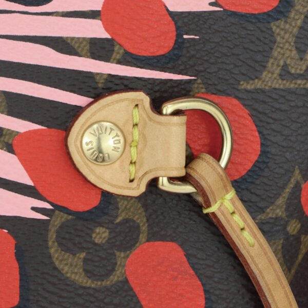 LOUIS VUITTON | Neverfull MM in Jungle Dots Monogram - Image 4