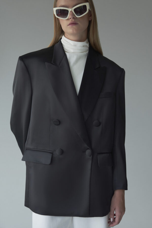 Paris Rodriguez | THE BOSS JACKET NEGRO